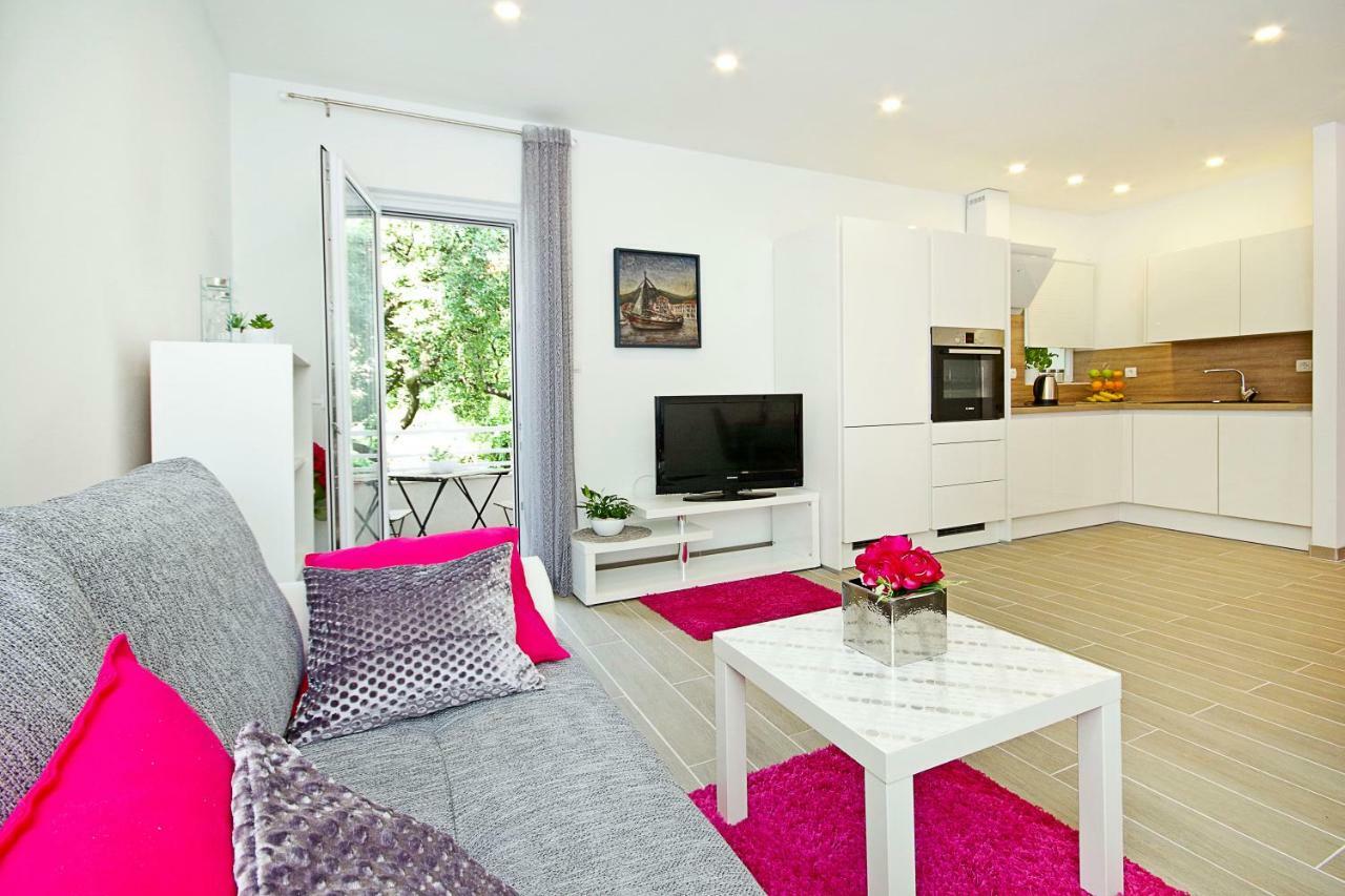 Apartment Mira มาคาร์สกา ภายนอก รูปภาพ