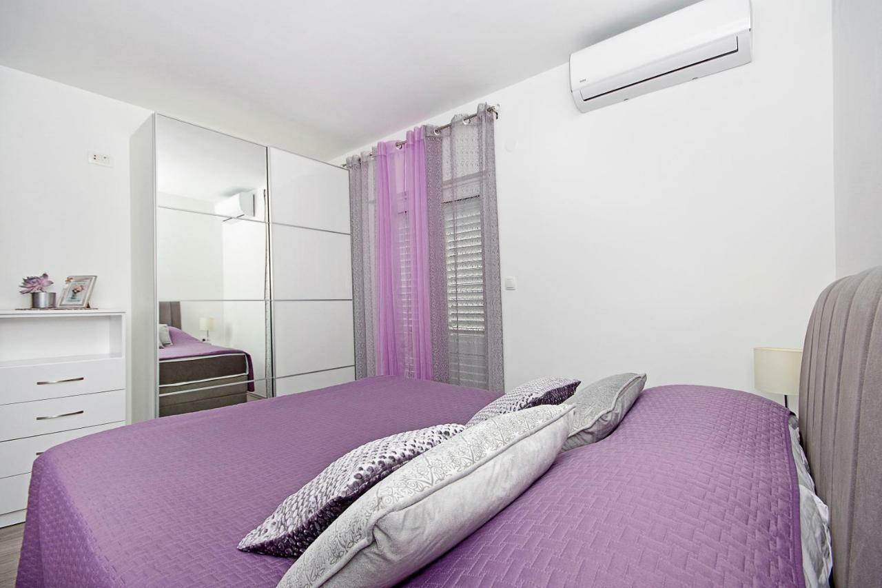 Apartment Mira มาคาร์สกา ภายนอก รูปภาพ